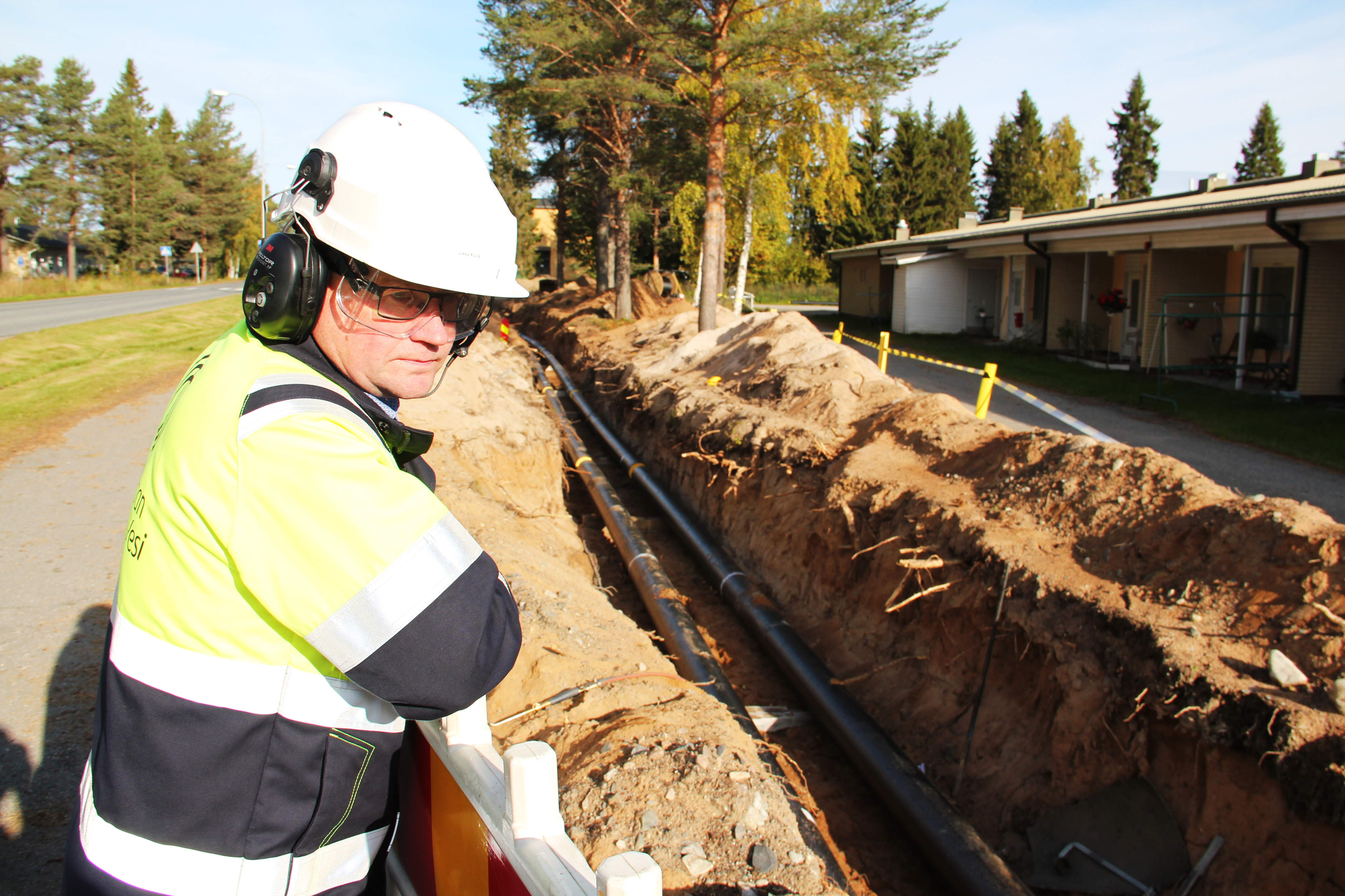 Keminmaan Energia ja Vesi Oy:n toimitusjohtaja Jukka Kuula sanoo, että kaukolämmön rengassyöttö valmistuu marraskuun loppuun mennessä.