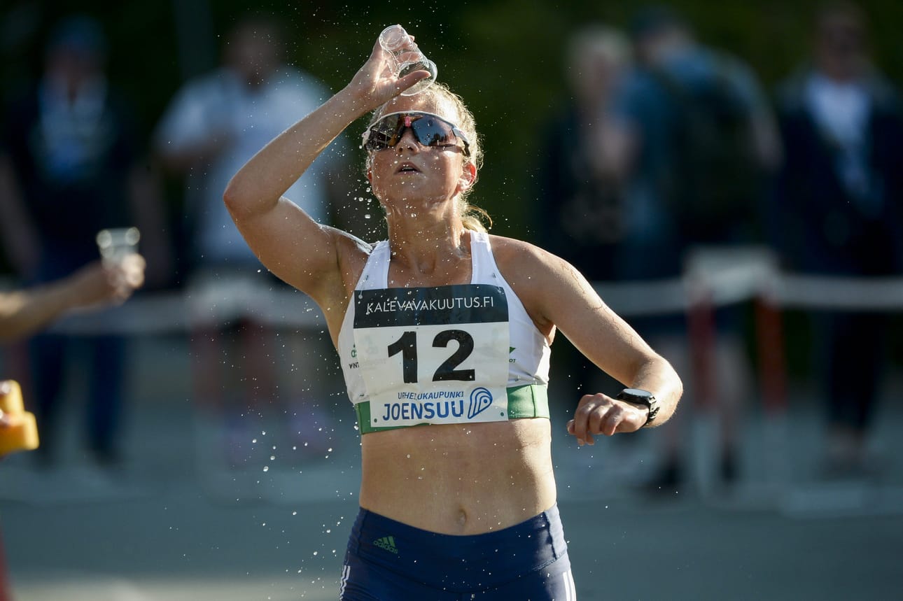 Enni Nurmen voittoaika naisten kympillä oli 46.59.