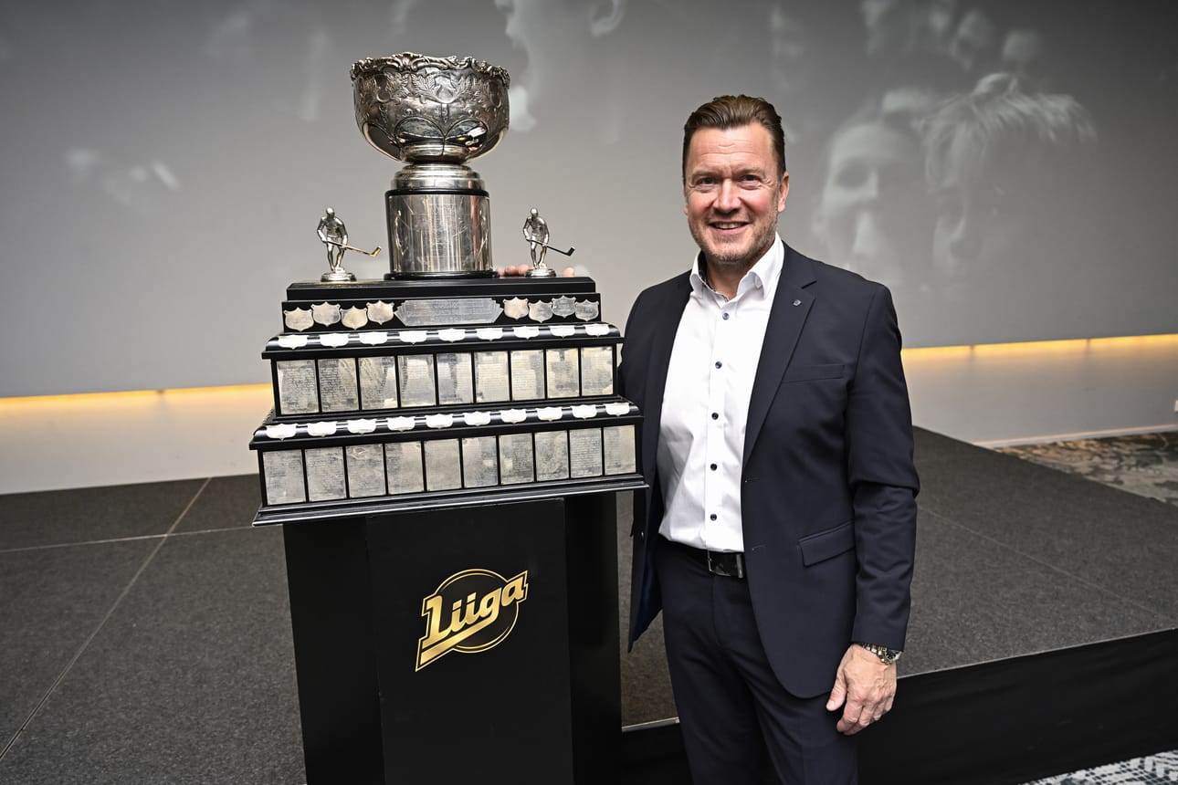 Toimitusjohtaja Mikko Pulkkinen myöntää Liigan perustaneen asiantuntijaryhmän selvittämään ulkomaalaispelaajien kevyemmän verotuksen käyttöönottoa Suomessa.