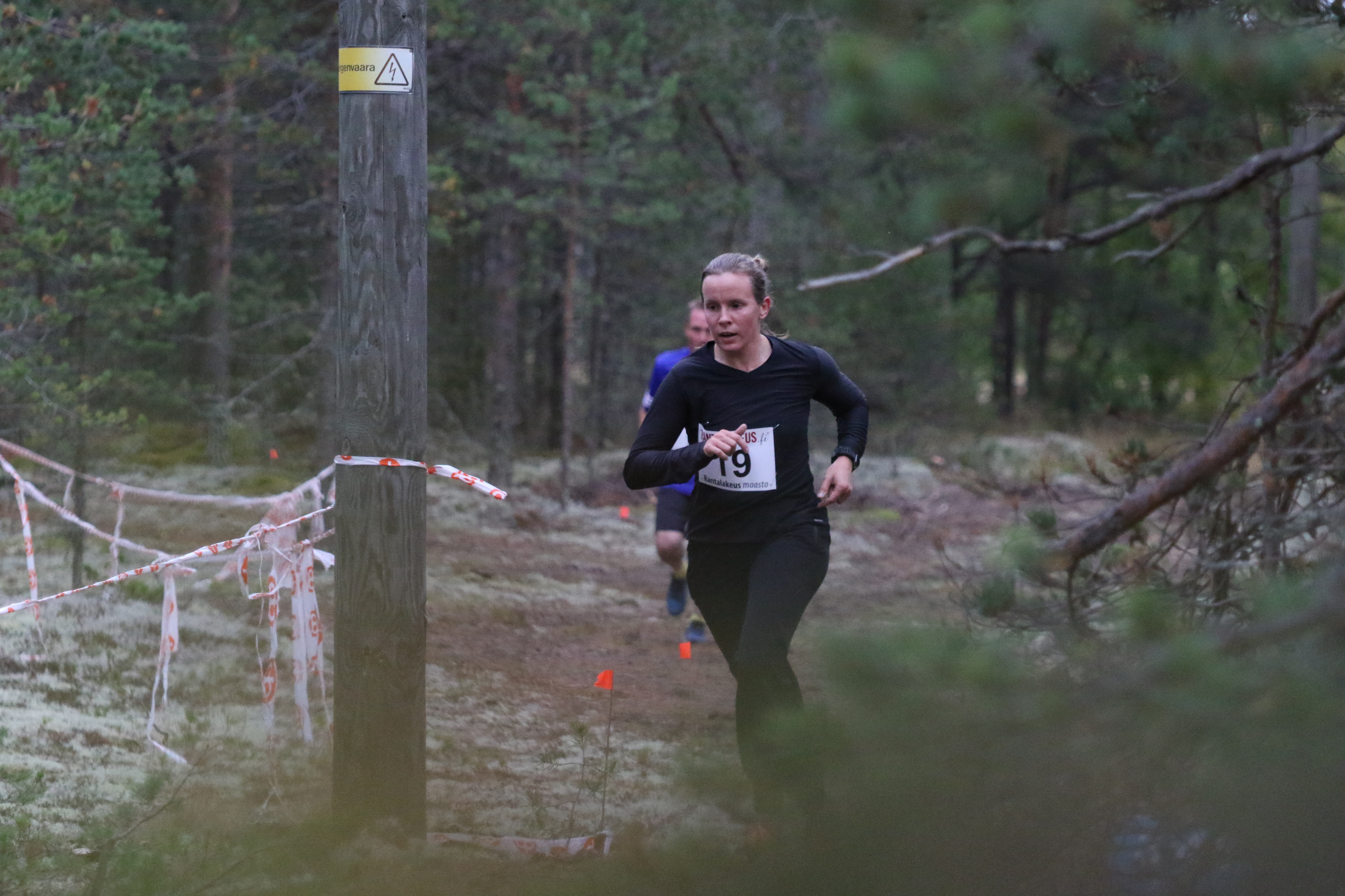 Hailuodon Johanna Piekkola oli naisten nopein.
