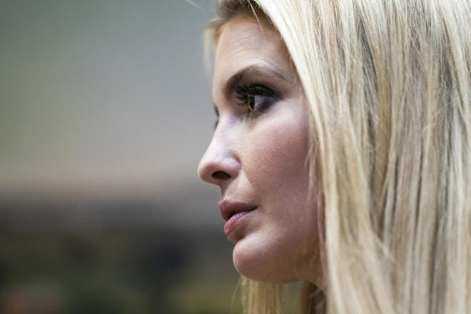 Ivanka Trump lähetti satoja hallinnon asioita koskevia sähköpostejä henkilökohtaisesta osoitteestaan, lehti paljasti. KUVA: Jimm Lo Scalzo/EPA