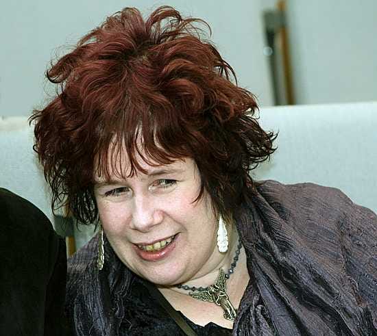 Katariina Lillqvistin Uralin perhonen palkittiin Tampereella.