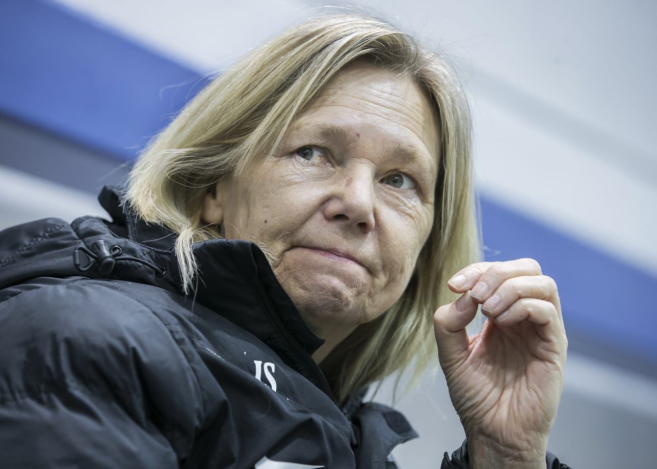Suomen jalkapallomaajoukkue sai EM-karsintoihin päävalmentaja Anna Signeulin toivoman alun.