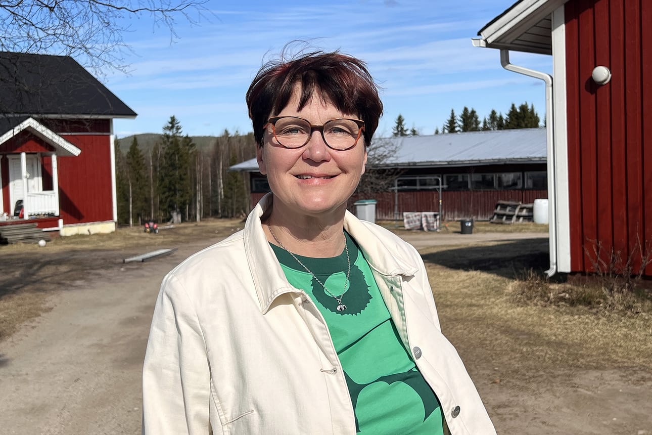 – Eihän äitienpäivän kunniamerkkiä osaa odottaa. Ensin tuli hämmennys ja sitten tietenkin nöyrä kiitollisuus, ylitorniolainen Marja Pasula sanoo.