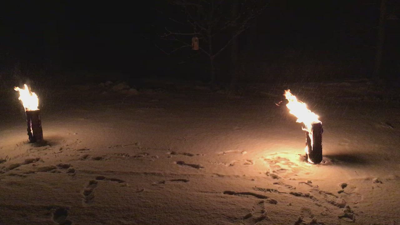 Jätkänkynttilät toivottavat hyvää uutta vuotta lukijan lähettämässä videossa