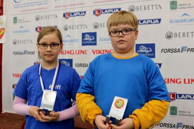 HSAn Sini Ojanperä otti pronssia ilmakiväärin 10IT-sarjassa. Saman seuran Veeti Hippi ylsi heti perään neljänneksi.