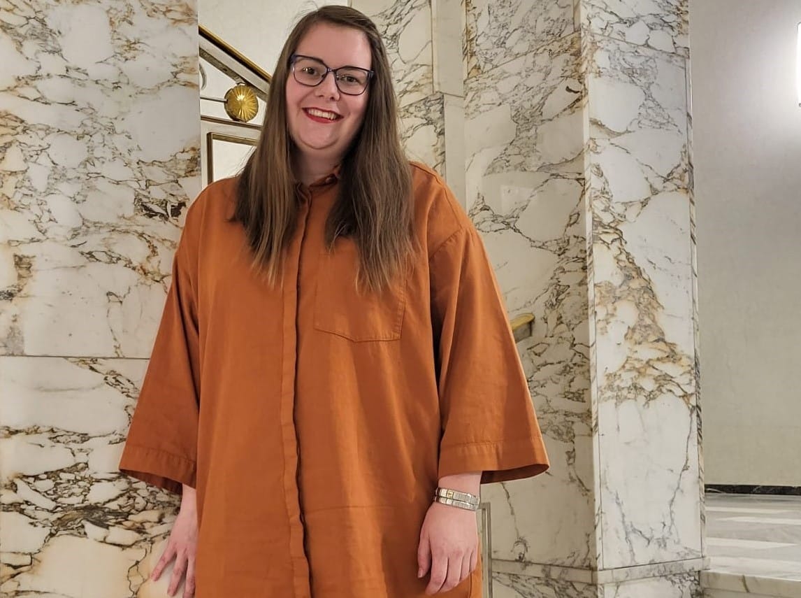 Eeva Herrala työskentelee maa- ja metsätalousministeri Antti Kurvisen (kesk.) eduskunta-avustajana.