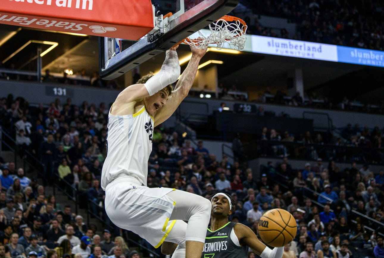 Lauri Markkanen oli ottelussa joukkueensa toiseksi paras pistemies. LEHTIKUVA/AFP