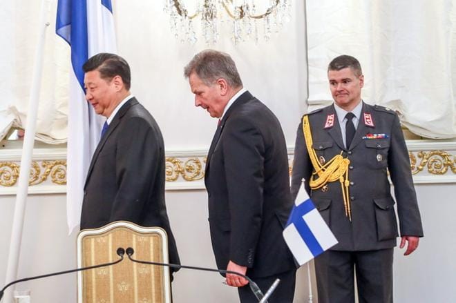 Kiinan presidentti Xi Jinping ja Suomen presidentti Sauli Niinistö kertoivat keskiviikkona uudesta yhteistyökumppanuudesta maiden välillä. KUVA: EPA/MAURI RATILAINEN