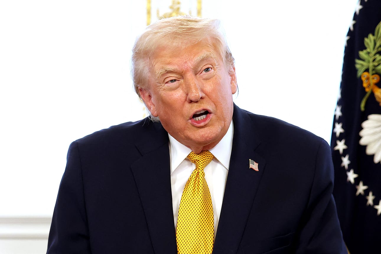 Politicon mukaan presidentti Donald Trump vaikutti suhtautuneen penseästi uuteen rauhansuunnitelmaversioon.