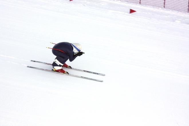 Sallan nopeuslaskun World Cup -osakilpailussa parhaana suomalaisena oli alajärveläinen Jukka Viitasaari viides nopeudella 166,095km/h. Ystävänpäivänä Viitasaari ottaa jälleen mittaa rinteen nopeuksista Sallassa. KUVA: ANTTI VIITASAARI