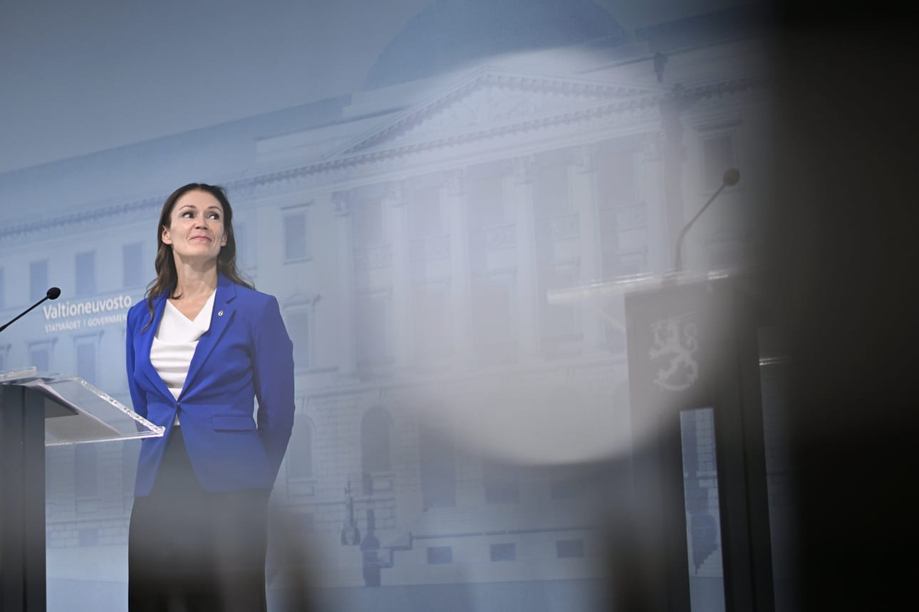 Liikenne-, viestintä- ja sisäministeri Lulu Ranteen (ps.) mukaan tiehankkeilla vahvistetaan muun muassa Suomen huoltovarmuutta. LEHTIKUVA / MIKKO STIG