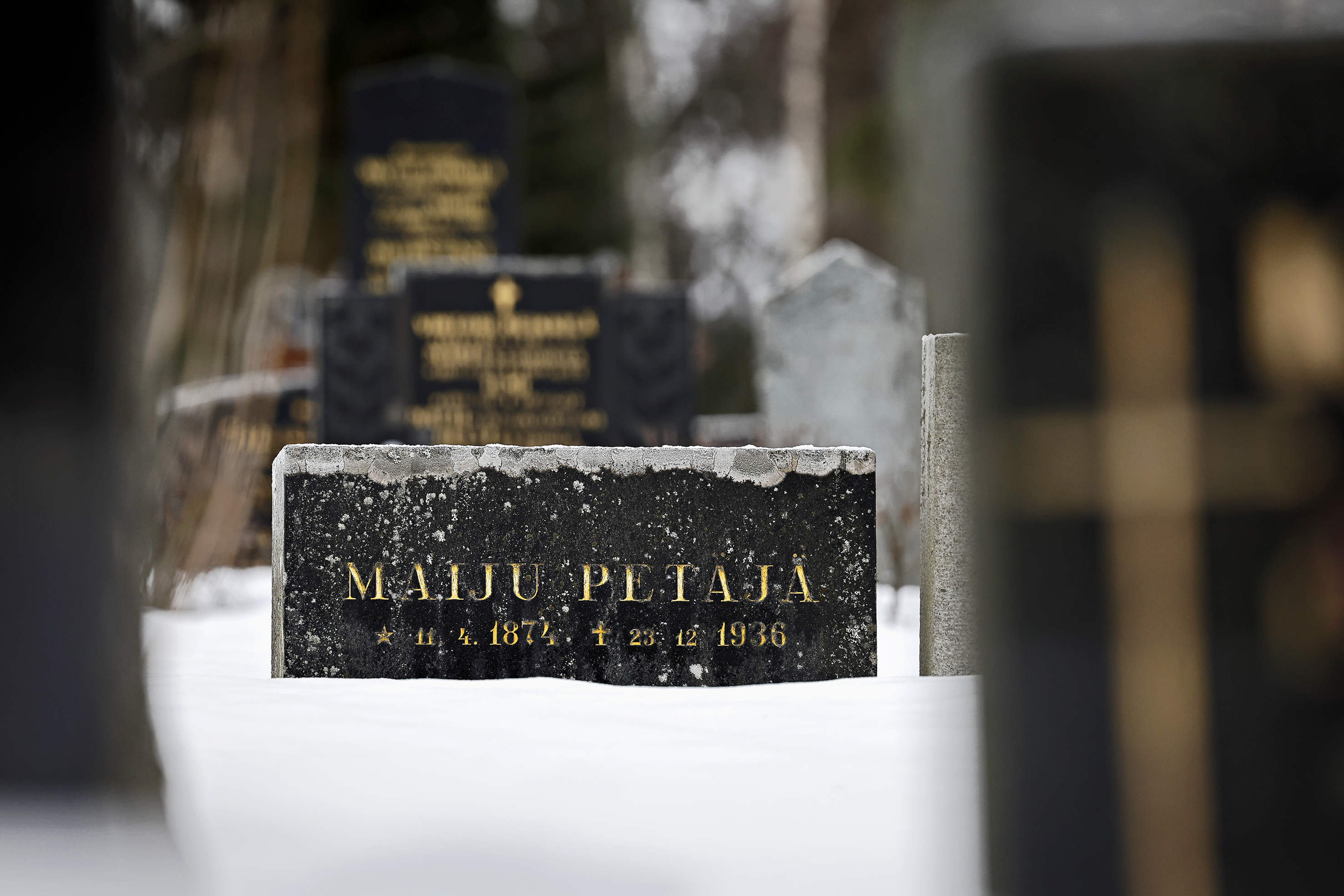 Ensimmäisen jussipaidan kutojaksi mainitun neiti Petäjän mysteeri selvisi – "Erittäin mielenkiintoinen nainen", sukututkija sanoo