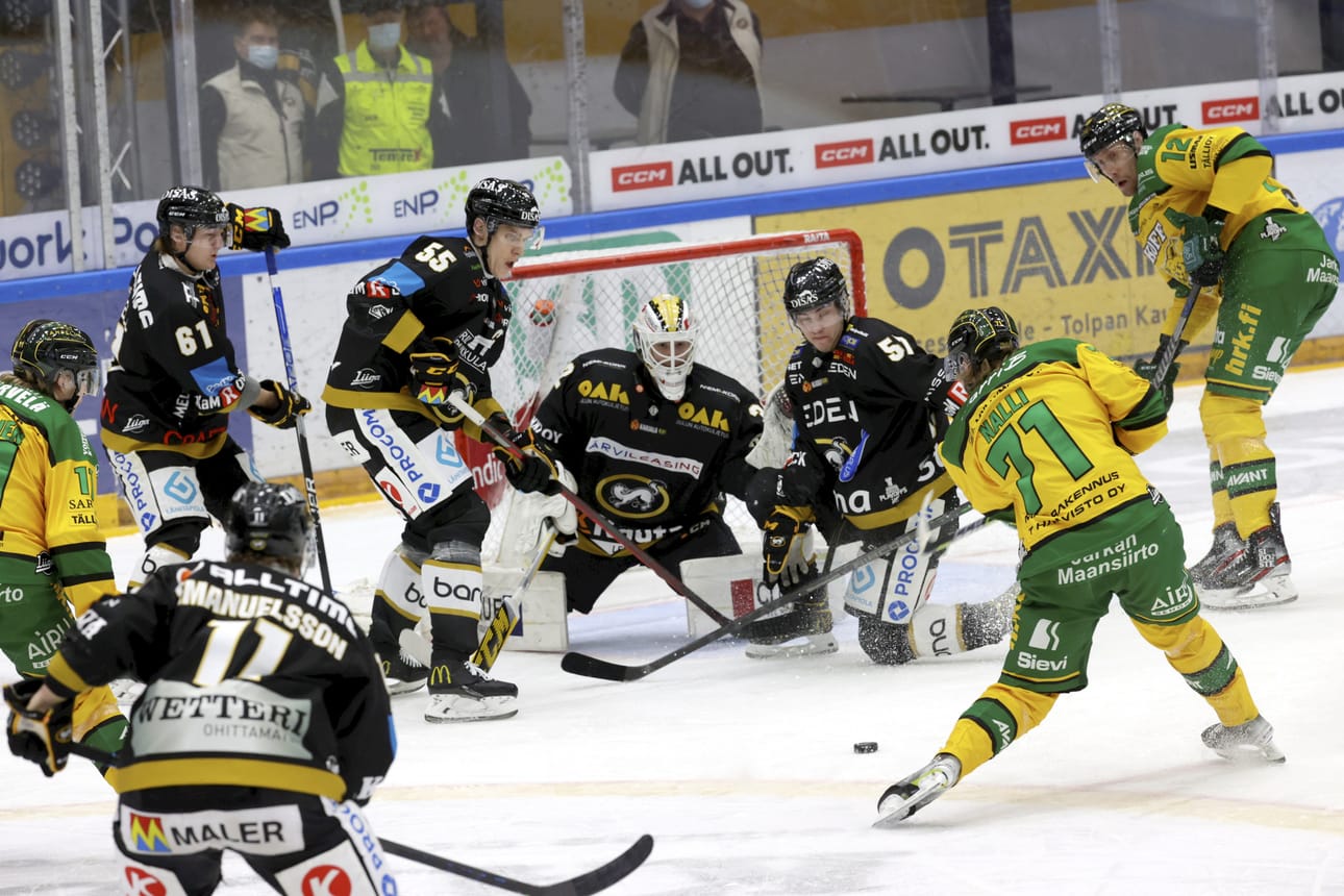 Kärppien ja Ilveksen puolivälieräsarja ratkeaa keskiviikkona Tampereella.