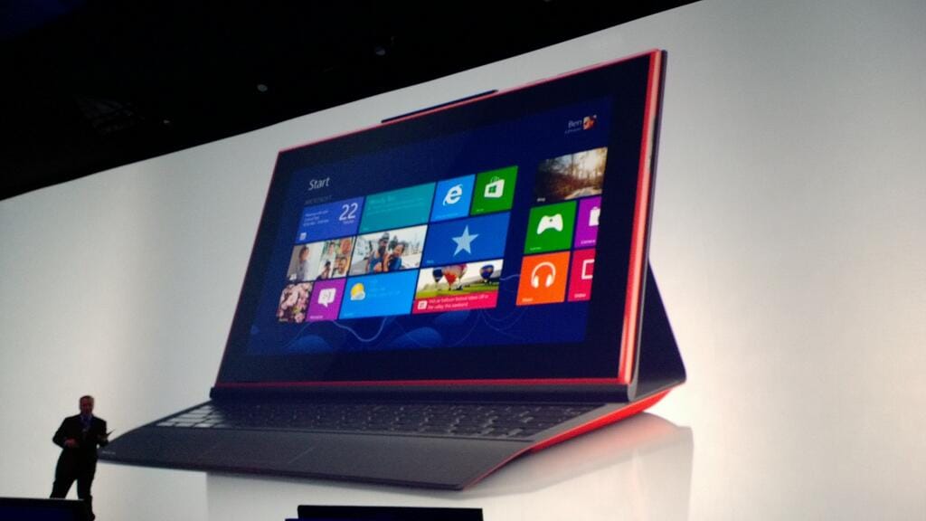 Lumia 2520. Nokian ensimmäinen Windows-tablet.