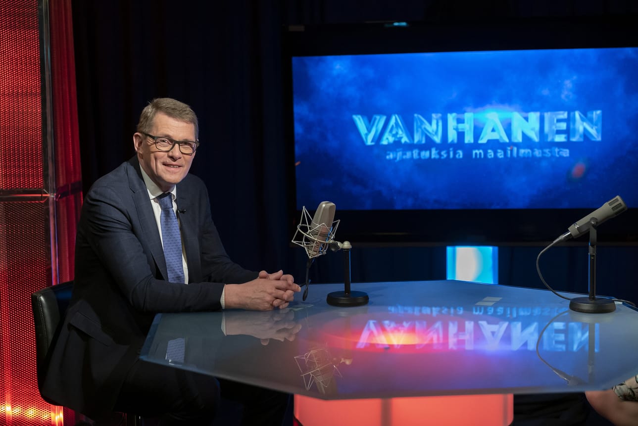 Eduskunnan puhemies Matti Vanhanen on Suomen entinen pääministeri.