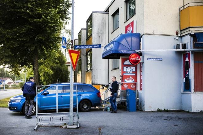 Aulin kauppa ryöstettiin elokuussa. Kauppias on sen jälkeen ollut erityisen huolissaan nuorten päihteidenkäytöstä. ARKISTOKUVA: KRISTA LUOMA