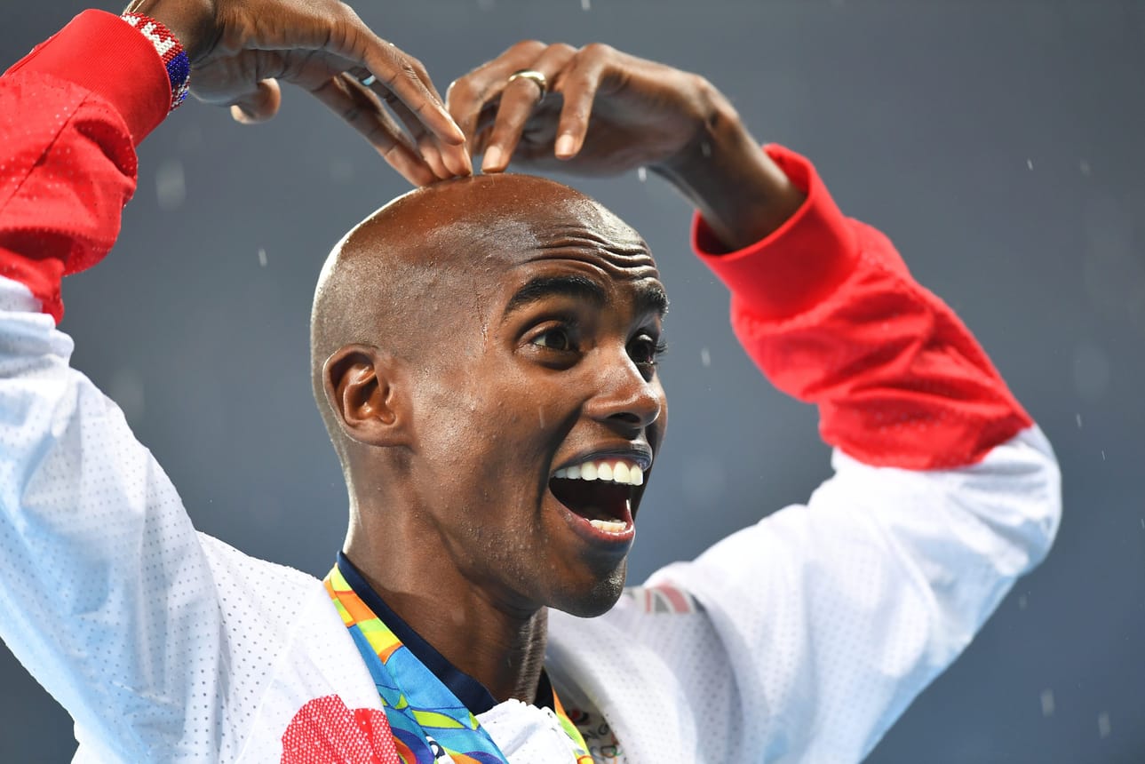 Britannian Mo Farahin 5 000 metrin voittoaika oli 13.03,30. Ikionnellinen juoksija halusi omistaa olympiavoittonsa lapsilleen.