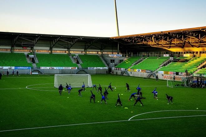 Elisa-stadionin hinnoittelu muuttuu, ja otteluvuokrat halpenevat tietyin edellytyksin. KUVA: ARKISTOKUVA