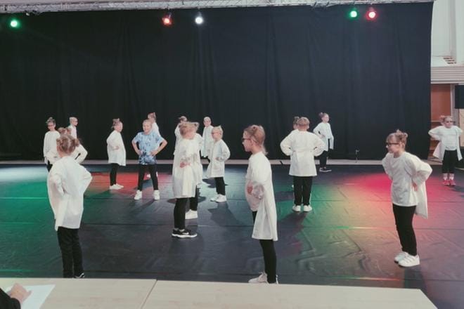 Kipinän Startti EK -ryhmän lajeja ovat hip hop, breakdance ja house.
