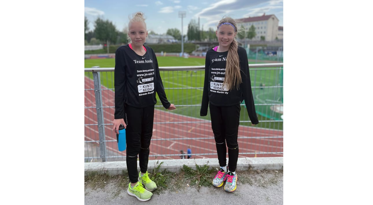 Anni-Sofia ja Nelli Rajakallio.