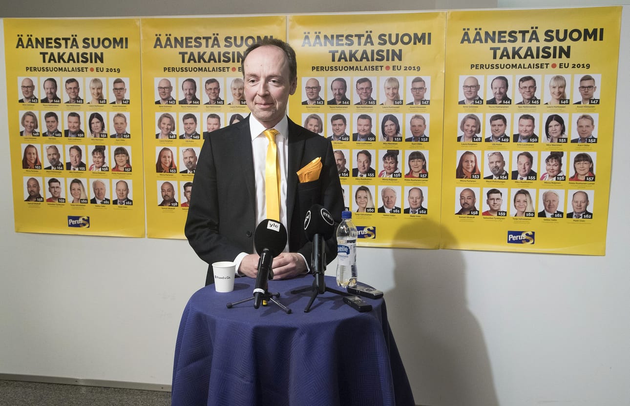 Perussuomalaisten puheenjohtaja Jussi Halla-aho siirtyy europarlamentista kansanedustajaksi eduskuntaan heinäkuun alussa.