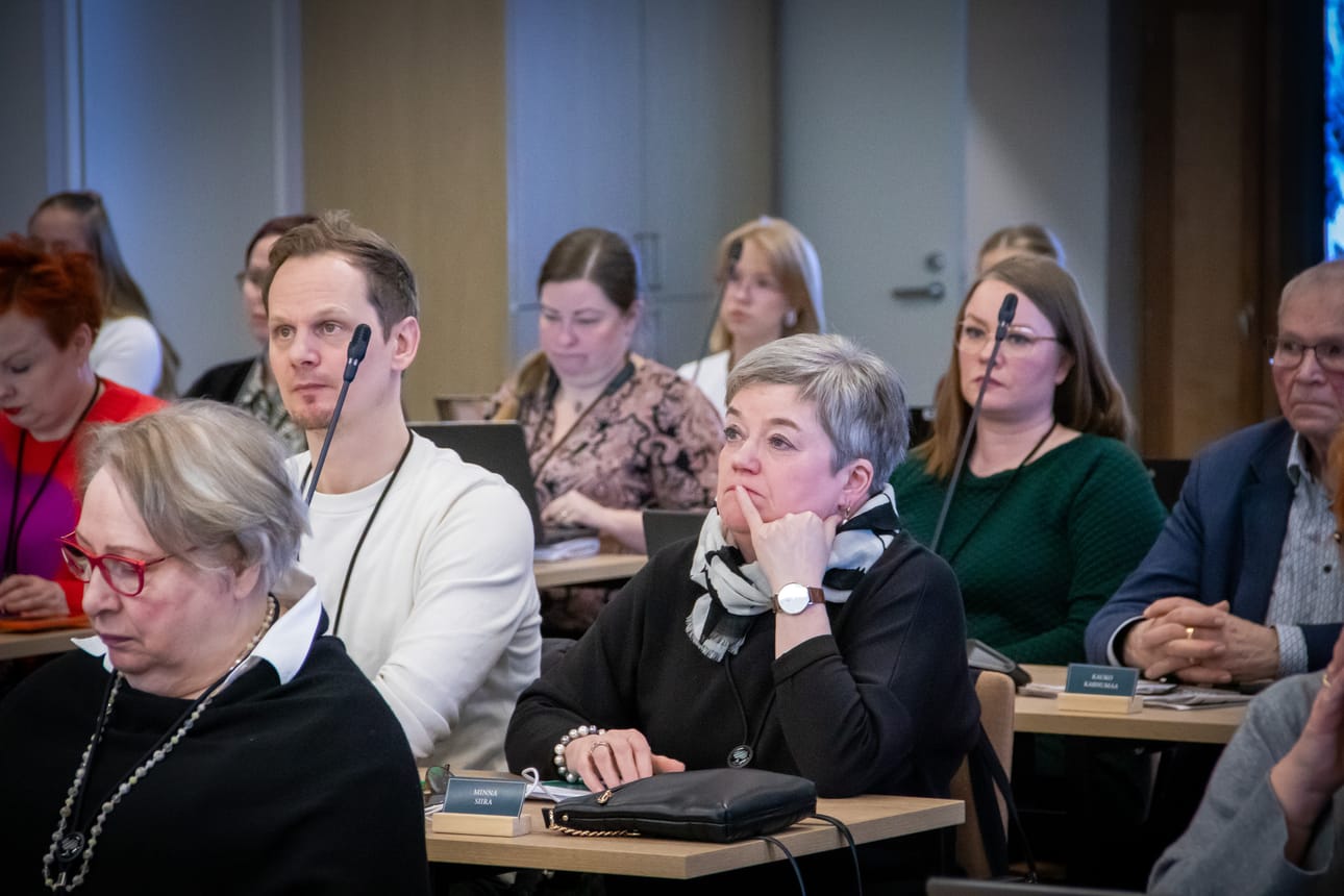Kempeleen kunnanvaltuustossa tehtiin neljä valtuustoaloitetta ja pari kysymystä.