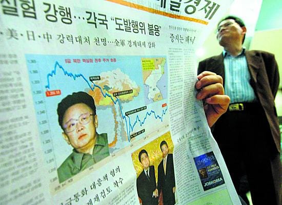 Pohjois-Korean ydinkokeesta kerrottiin aamulla paikallisissa lehdissä.
