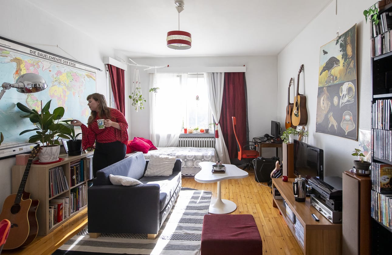 Saara Savusalon kodissa on paljon kavereilta ja sukulaisilta saatuja tavaroita.