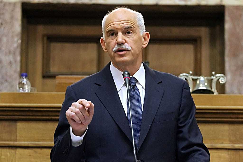 Kreikan pääministeri George Papandreou ilmoitti yllättäen toissa päivänä tukipaketin viemisestä kansanäänestykseen.