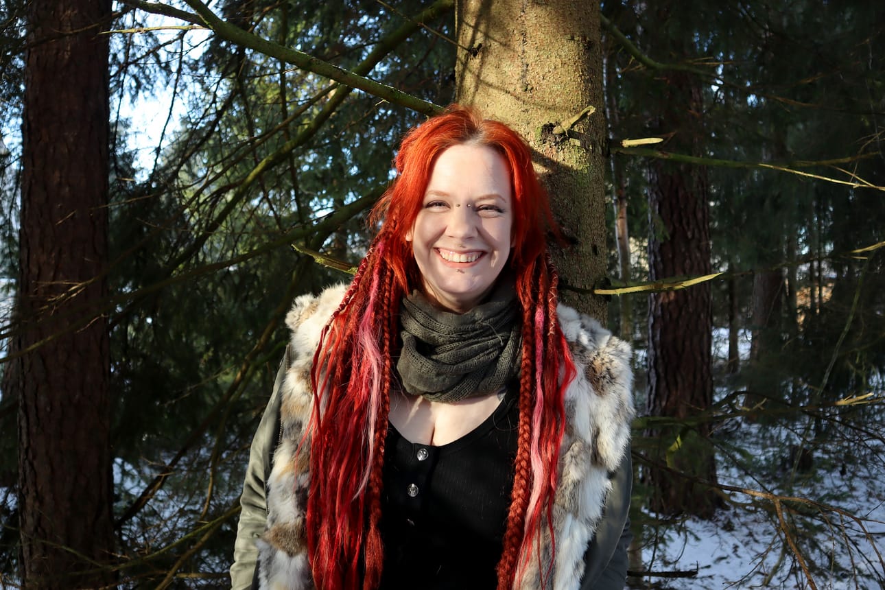 Ihanamäki-Pelkosella on paljon ideoita, joita hän ei ole vielä päässyt toteuttamaan. "Seuraavaksi ajattelin tehdä tuttavuutta tarantellan luontinahkaan, joka minulla on ollut jo puoli vuotta laatikossa. En vain ole uskaltanut avata sitä."