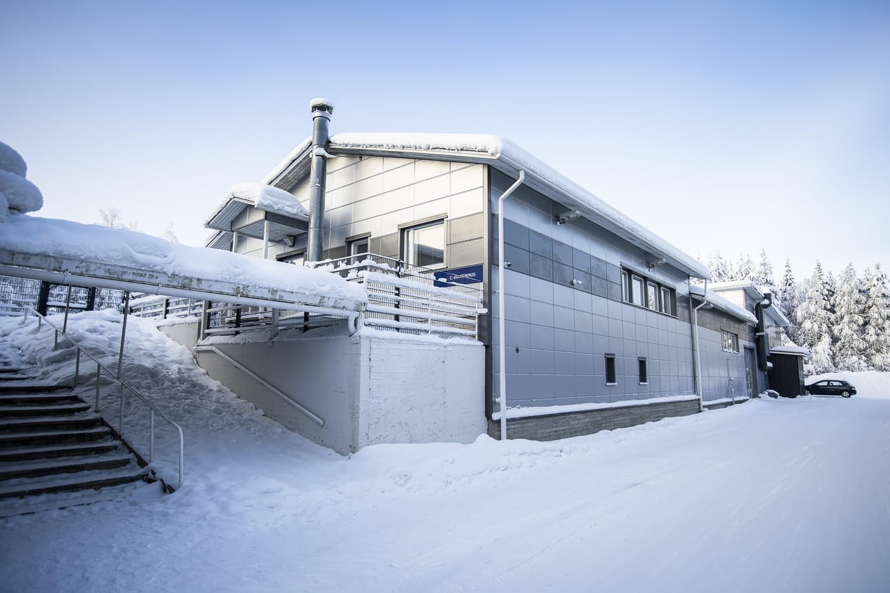 Uusi liikunnallinen nuorisotila on tarkoitus rakentaa Kairatie 75:n rakennuskokonaisuuden uusimpaan osaan.