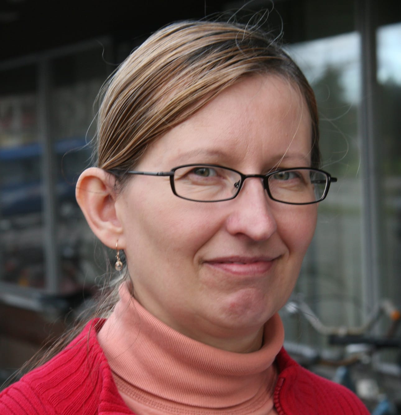 Tarja Saukko johtaa Oulaisten seudun hengitysyhdistystä.