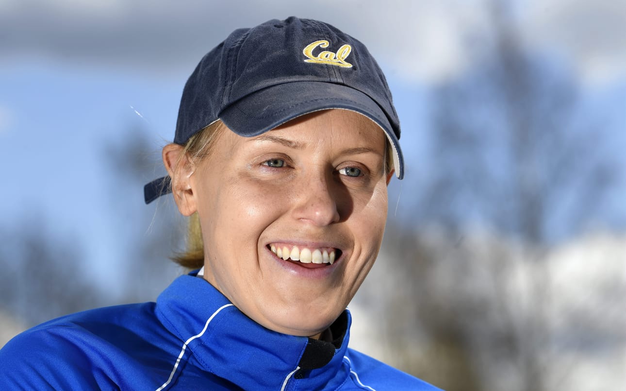Eeva Karppinen souti tänään tiistaina pronssille rannikkosoudun naisten yksikön maailmanmestaruuskilpailussa Kiinassa.