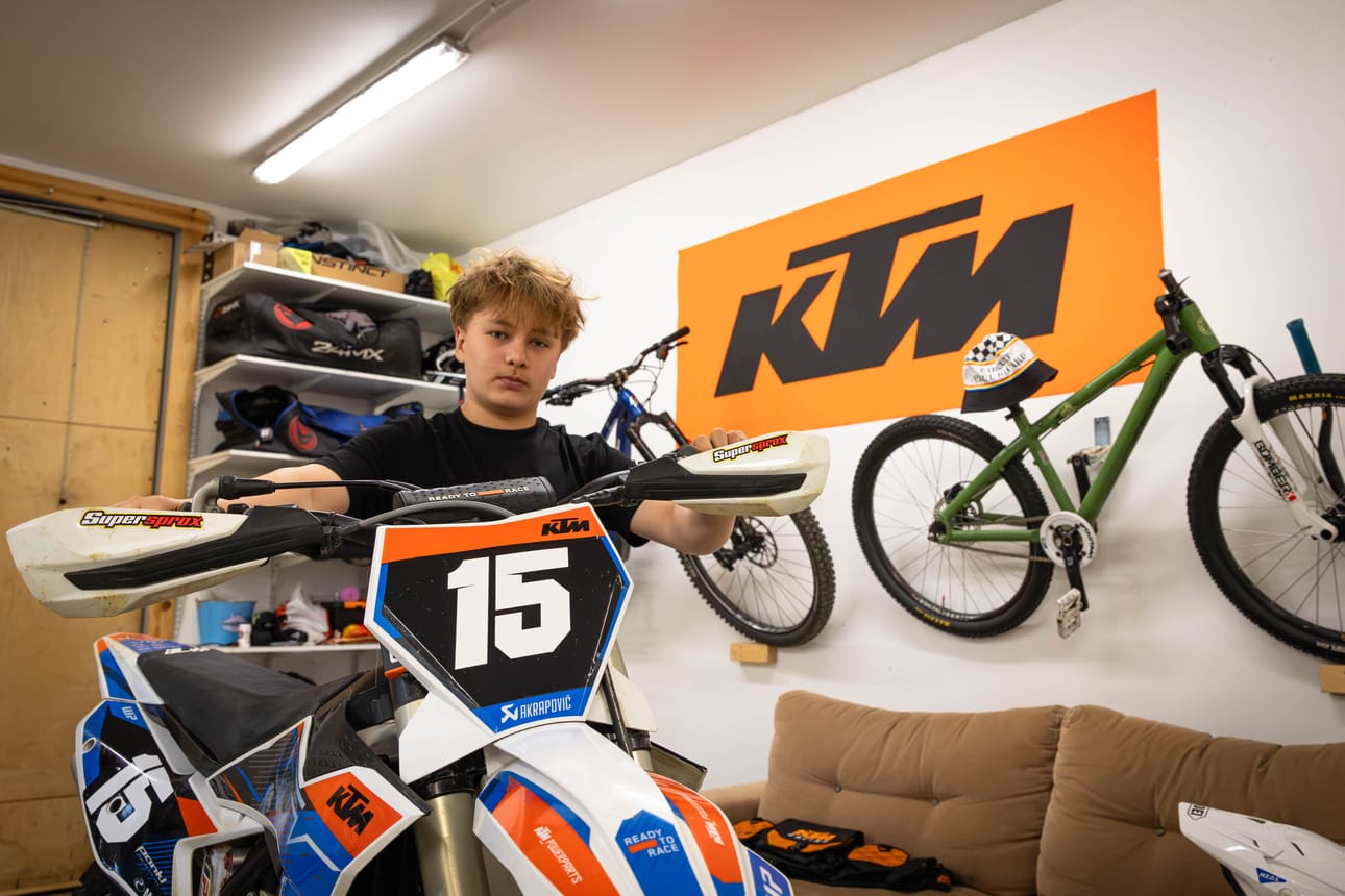 Eetu Savela osallistuu viikonloppuna ajettavaan sprint-enduroon.