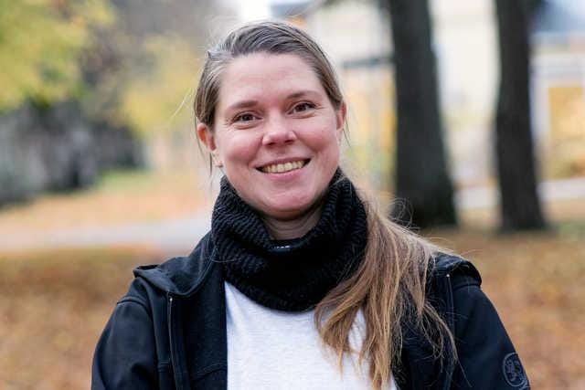 Kaskisten kaupunginhallitusta johtava Miriam Bondén (r.) oli ehdolla aluevaltuustoon, mutta ei päässyt edes varaedustajaksi. Hän uskoo, että hyvinvointialue tulee keskittämään terveyspalveluja kaksikielisessä Suupohjassa Närpiöön ja Kristiinaan. Arkistokuva