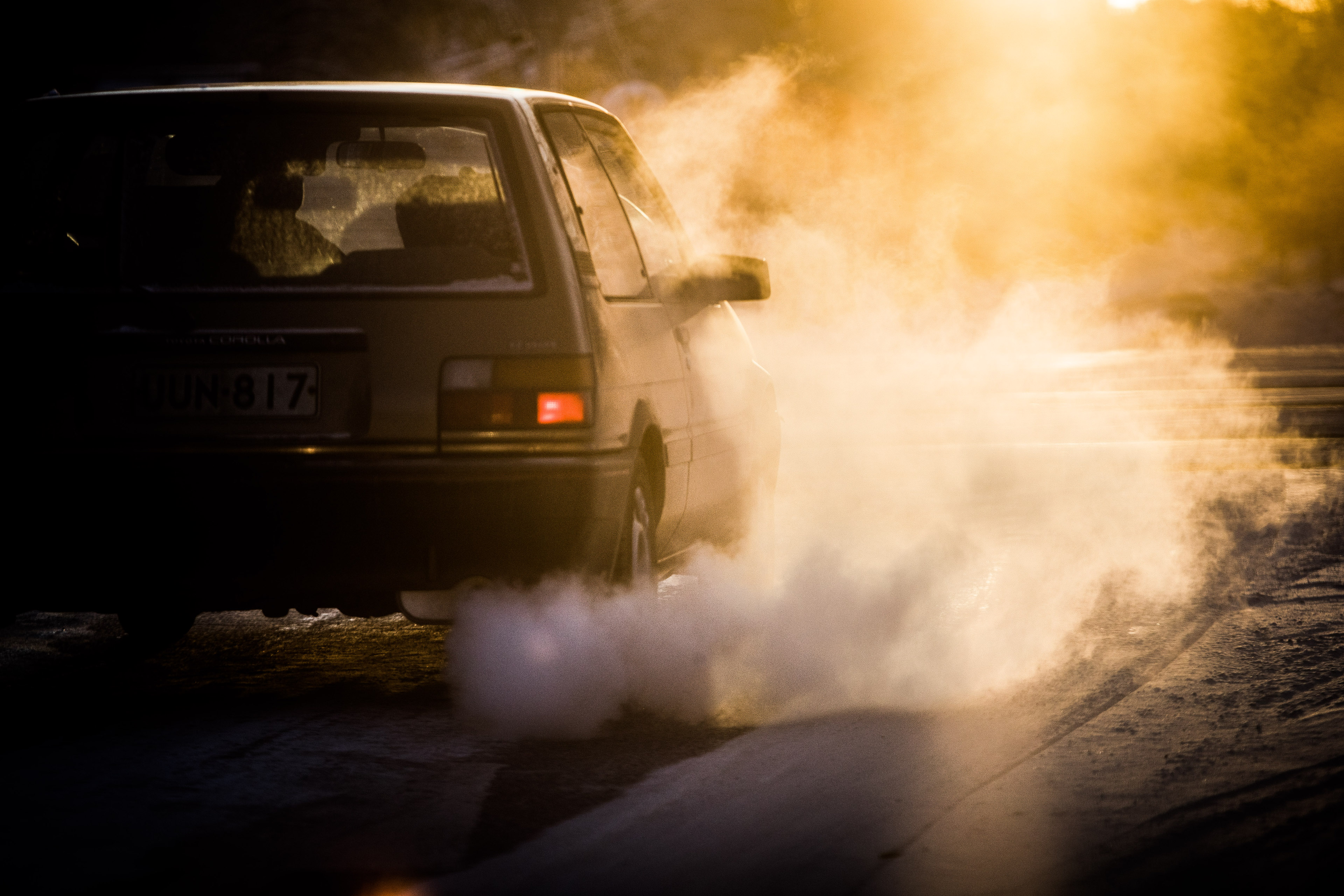 Joulun menoliikenne sujui tänään Oulun seudulla rauhallisesti, ajokeli on pysynyt hyvänä – pelti rytisi muutamaan otteeseen