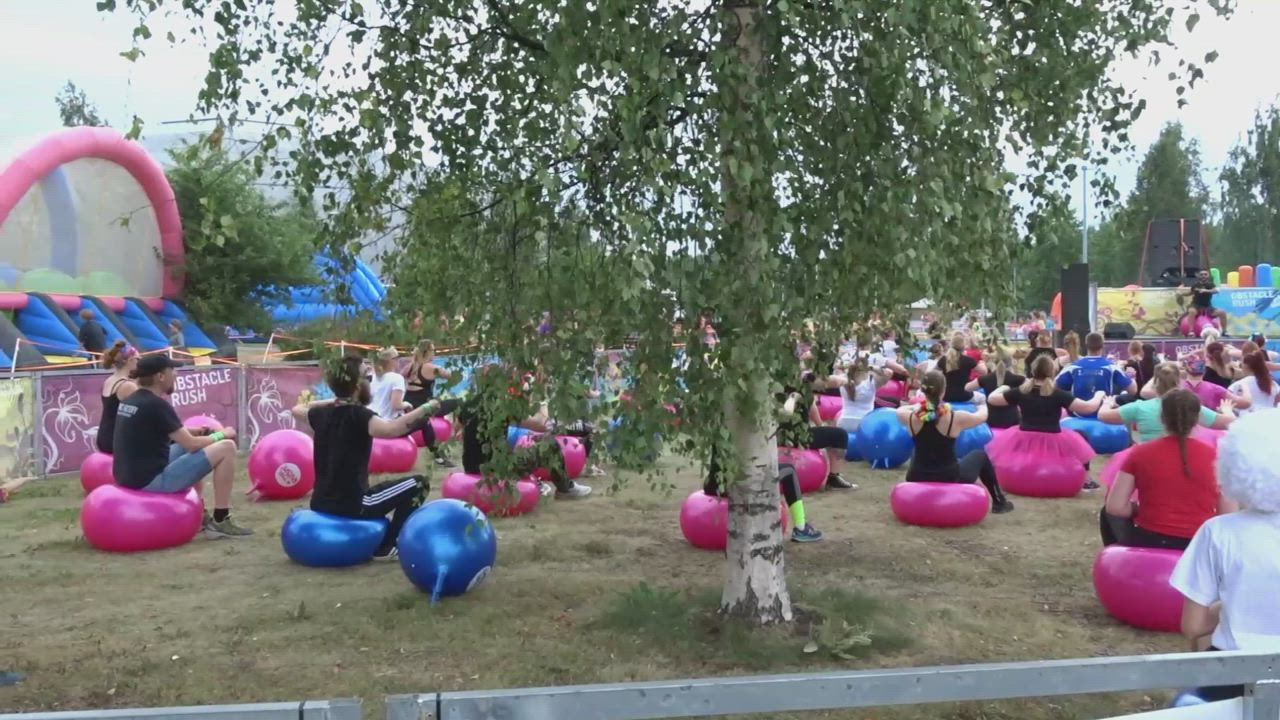 Väriestejuoksu Oulun Raksilassa