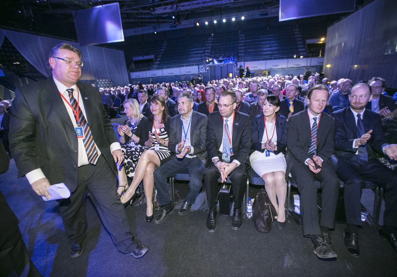 Kuva perussuomalaisten puolueneuvoston kokouksesta Oulusta toukokuun alusta.