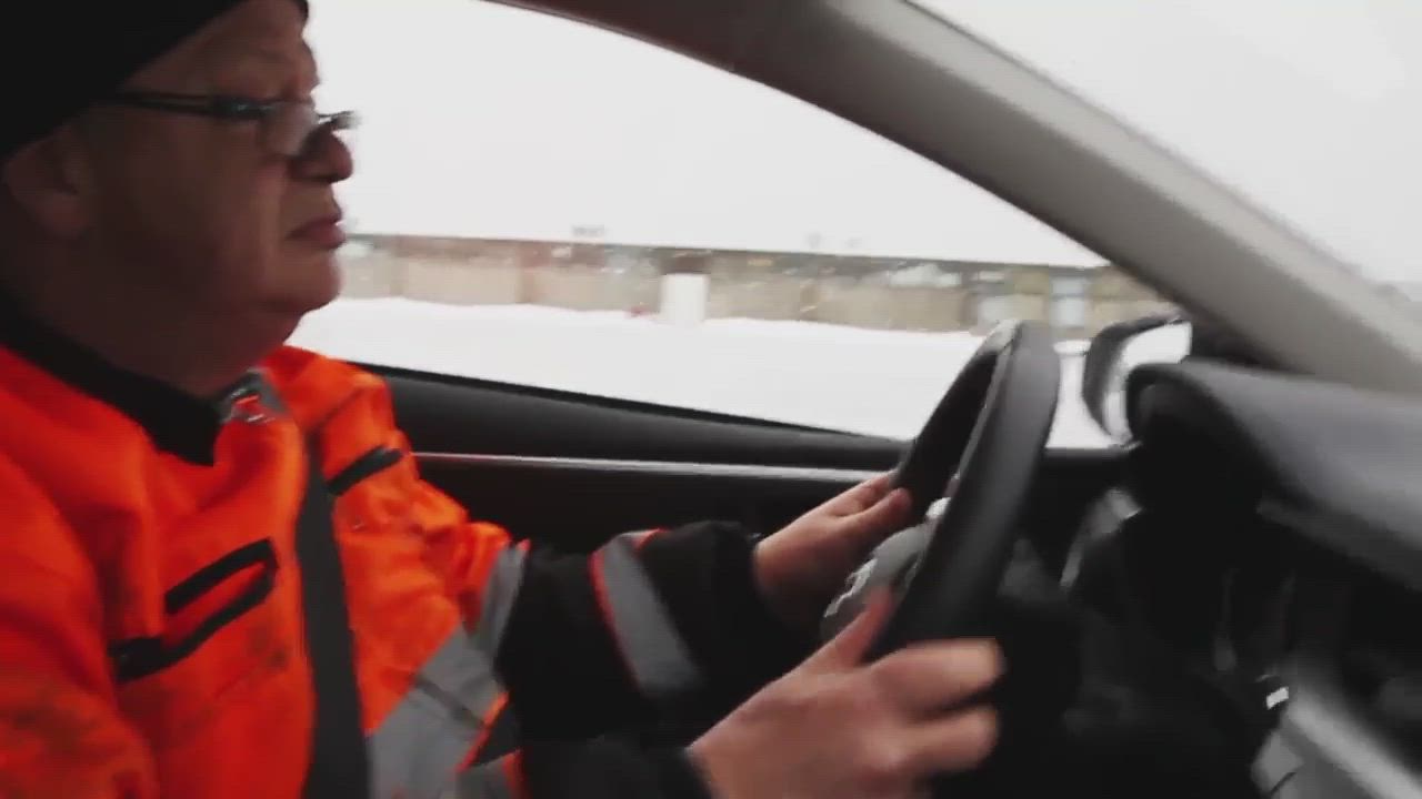Liukkaan kelin väistöliike