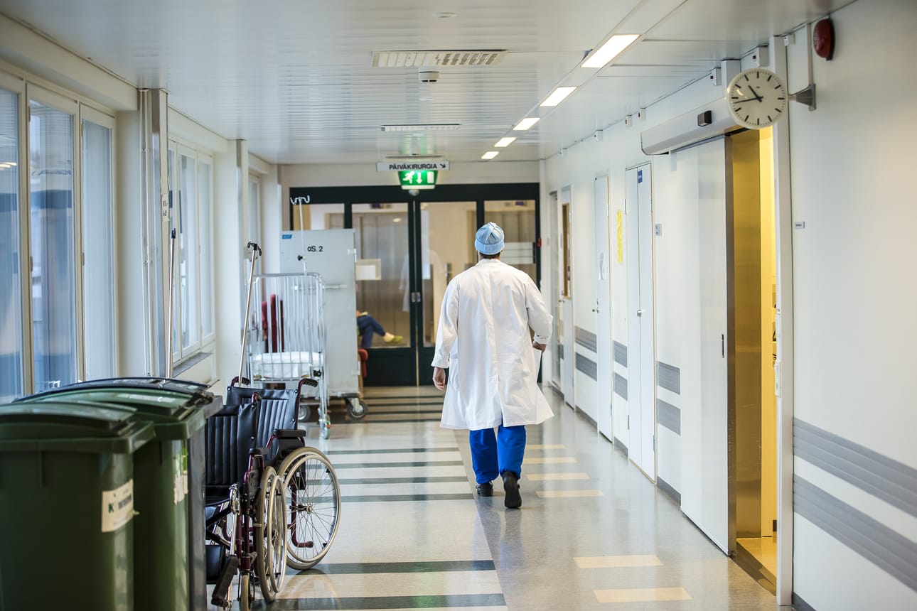 Pohde suunnittelee vetävänsä leikkaustoiminnan pois nykyisestä Raahen sote-keskuksesta.
