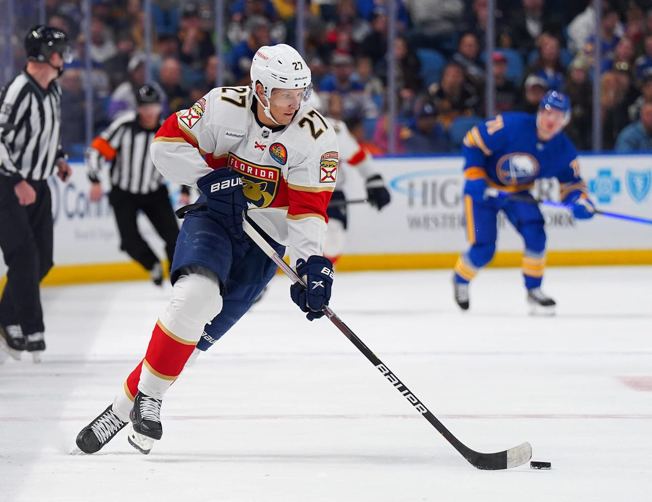 Eetu Luostarinen oli Florida Panthersin avainpelaajia, kun NHL-joukkue otti voiton New York Islandersista. LEHTIKUVA/AFP