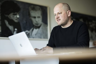 Vaietun sukusalaisuuden selvittäminen toi Antti Järvelle Tieto-Finlandian