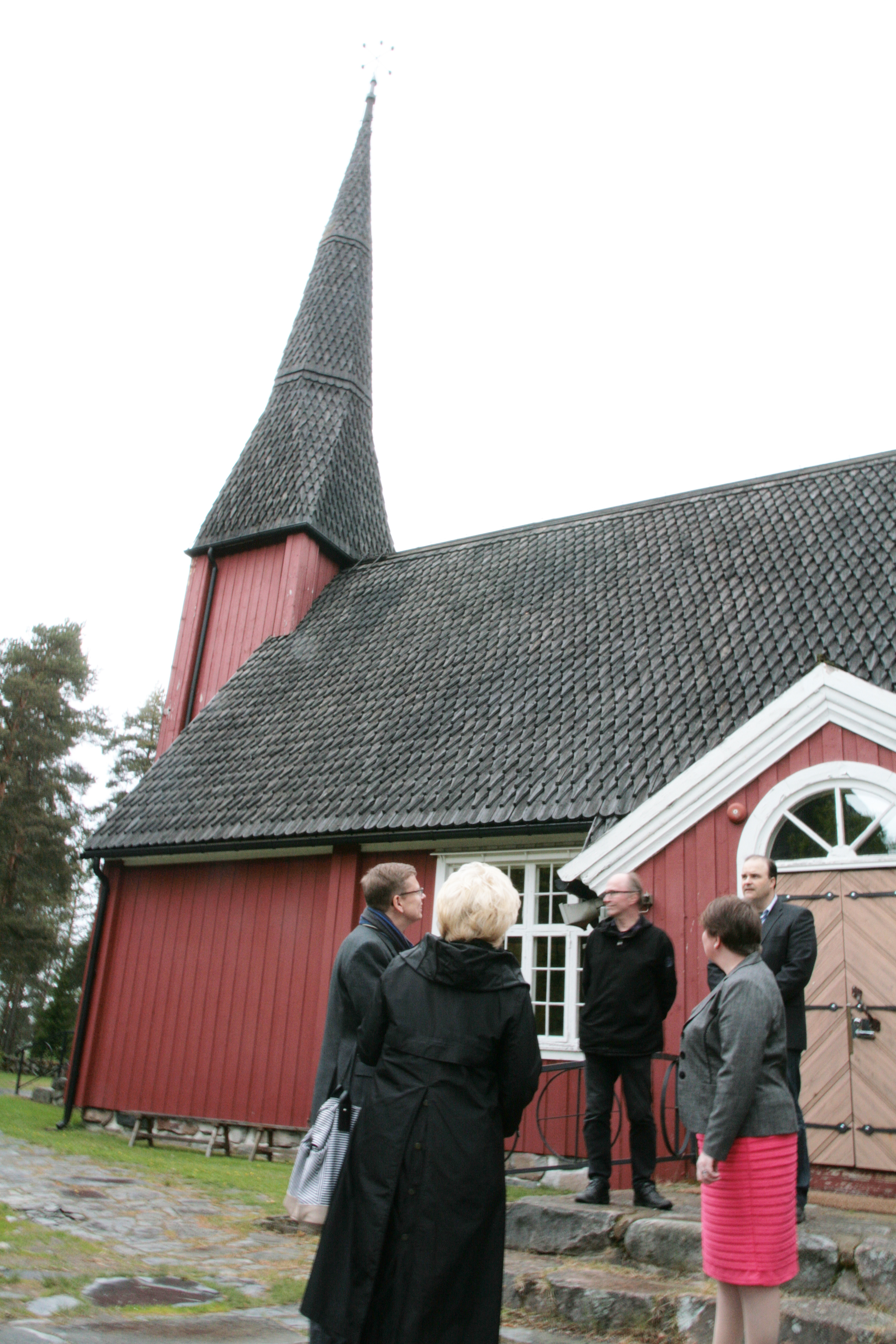 Kempeleen vanhan kirkon ja sen ympäristön kunnostaminen käynnistyy tänä kesänä.