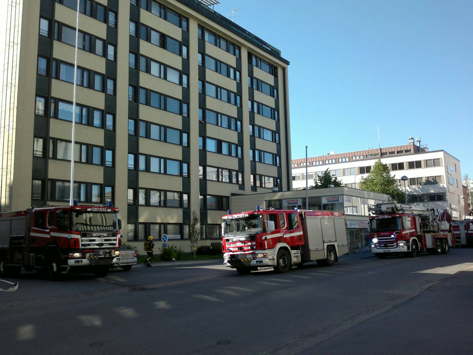 Hälytys huoneistopalosta tuli keskiviikkona kello 18.40.