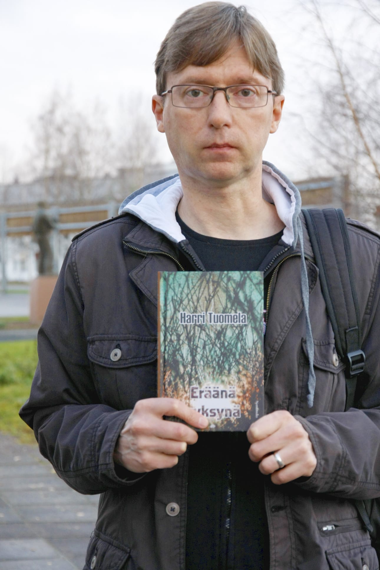 Harri Tuomelalta ilmestyi jo seitsemäs romaani.