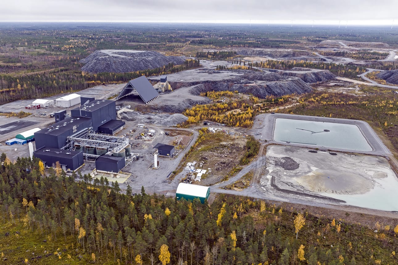 Pohjois-Pohjanmaan ely-keskuksen tiedon mukaan Raahen kultakaivokselle on saatu rahoitusta ainakin pitkään toistuneitten puutteitten korjaamiseen.