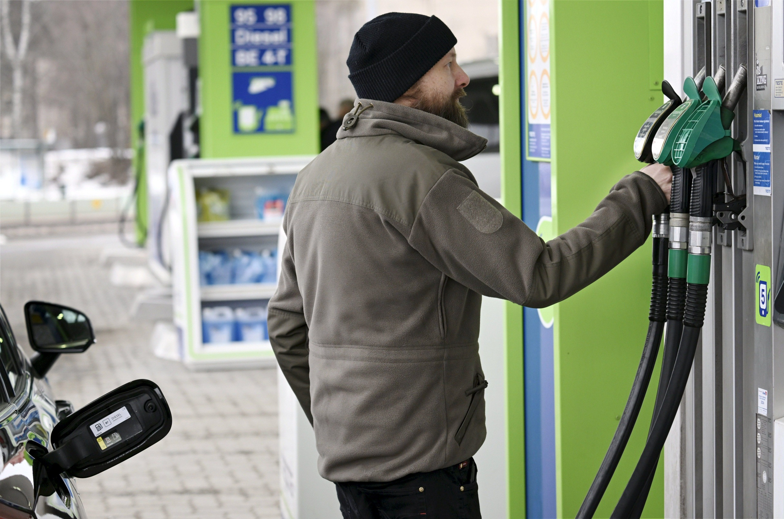 Neste: Polttoaineista voi tulla pulaa lakon takia – Etelä-Suomen tilanne pahempi kuin pohjoisessa