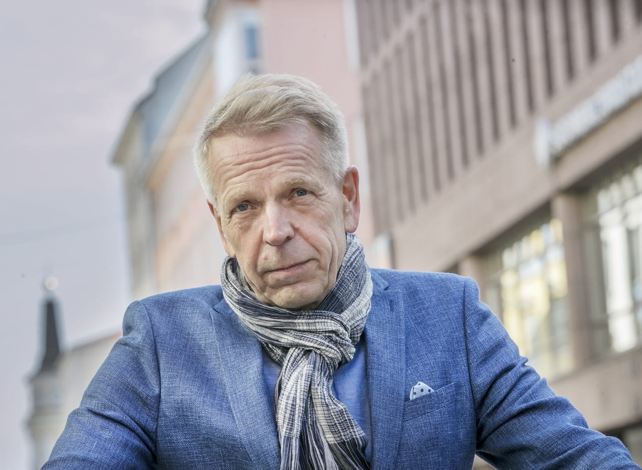 Oulun liikekeskus ry:n toiminnanjohtaja Jarmo Hagelberg uskoo Stockmannin entisten tilojen vihdoin täyttyvän uuden, aktiivisen omistajan myötä. Arkistokuva.