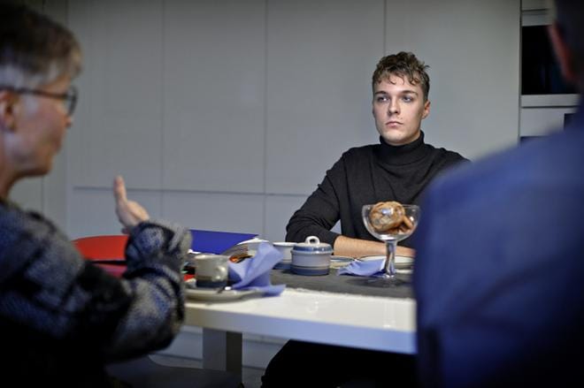 Matias Tuovinen jäi 12-vuotiaana auton alle suojatiellä. Hän kuvaa matkaa järjettömäksi seikkailuksi, vaikka se on sitä ollut negatiivisessa mielessä. Kuvat: Tomi Kosonen
